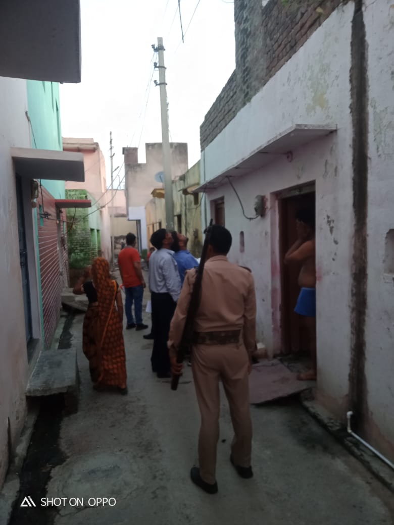 Morning Raid at Bathan under EDSD Etmadpur, Agra