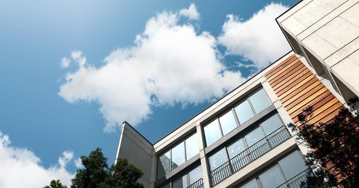 Último FLAT de 120 m²￼
↓↓↓ 
📍Urb. Palmeras del Golf. Trujillo.