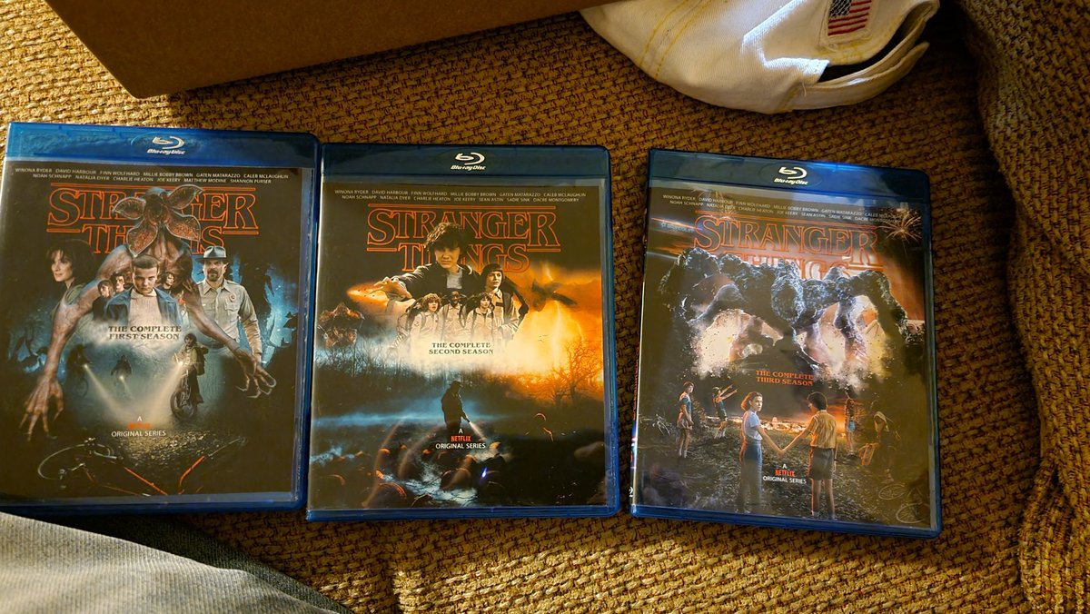 WesleyW62623's tweet photo. Got a couple items you probably won't get physically. I guess besides stranger things 1 and 2. #FearStreet #StrangerThings #AHStory https://t.co/VBkJ683okb