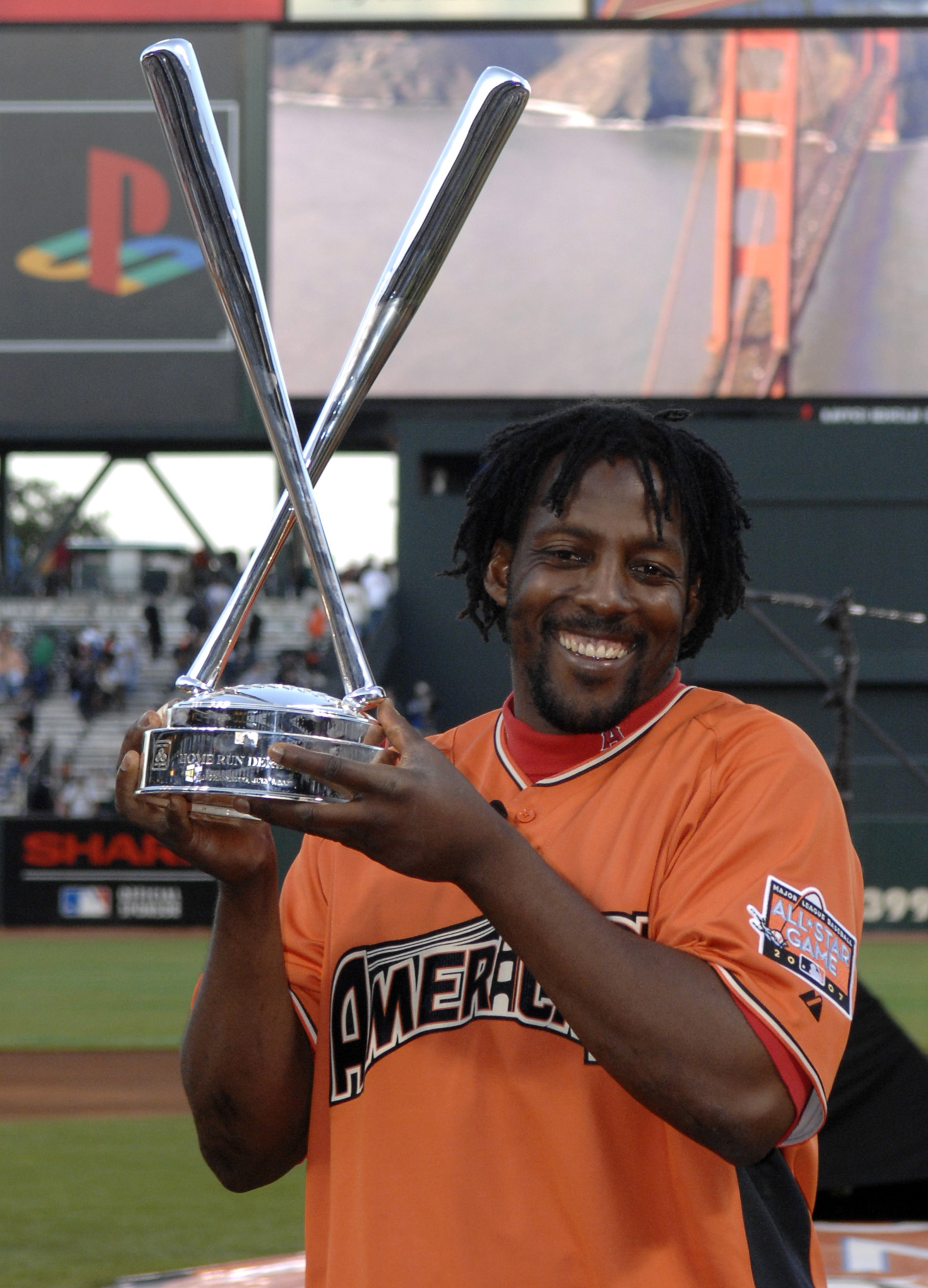 Vladimir Guerrero Jr. Wins 2023 Home Run Derby - Sports