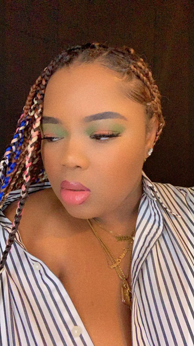 TheKeyIsKeey's tweet photo. i’m in the shopping cart, but not off the market. 🤌🏼
.
.
.
.
.
IG: @SayNoToFloozies 
#adayinthelifeofkeey #TheDiverseCreator #facecardvalid #nightslikethis #iwguiw #letmechangeyourlife  #summerbelike #offthemarket #shoppingcart #latenightpost https://t.co/Q4IsvCSLaR