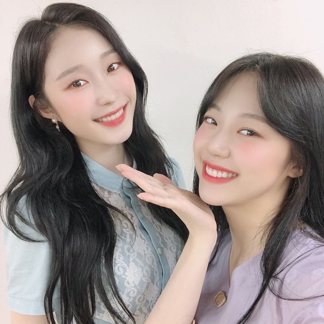 DailyJeewon's tweet photo. Happy Birthday Chaesol! <3
#happy_CHAESOL_day #누구보다_찬란할_채솔이의_24��째_생일 #지원 #Jeewon #채솔 #Chaesol #시그니처 #cignature @cignature_J9 https://t.co/N5ddFxR7PG