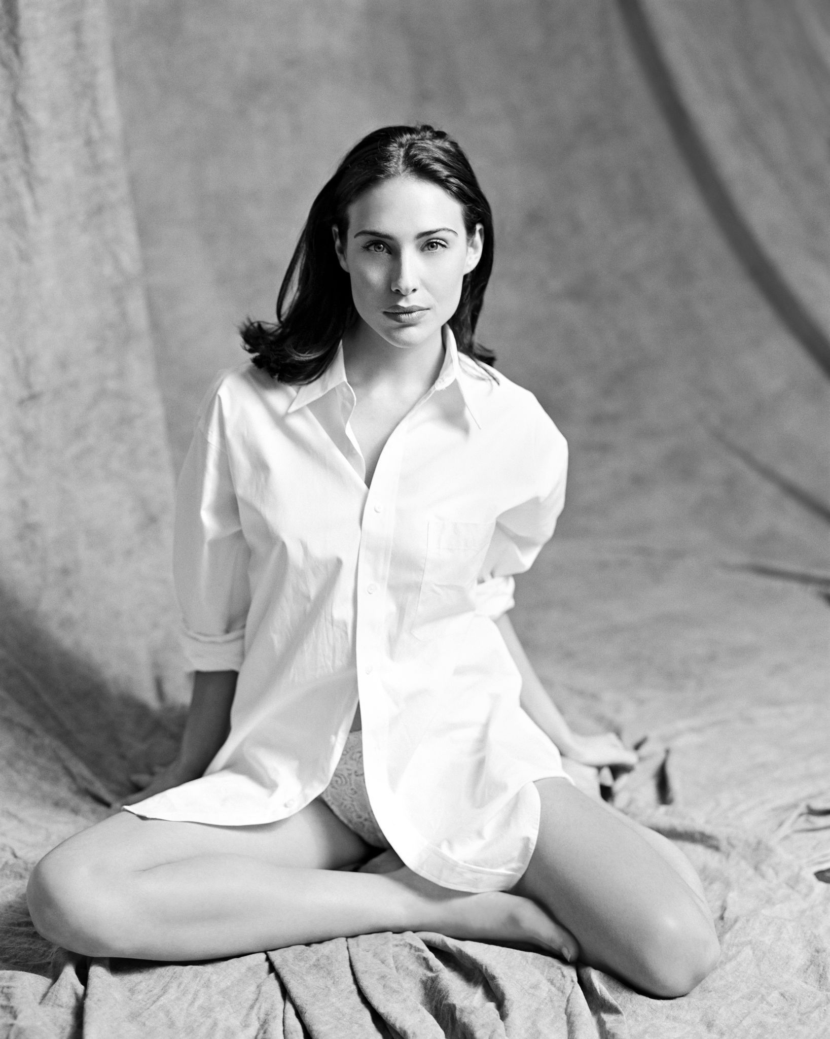 Claire Forlani - Girls Shoe Loss