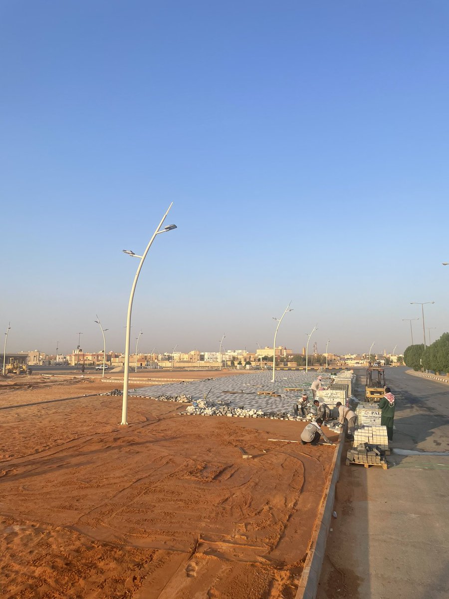 m_riyadk's tweet photo. #بلدية_رياض_الخبراء 
تستمر الجهود والمتابعة لمهرجان التمور وتجهيز الموقع . https://t.co/XMk4Ith8md