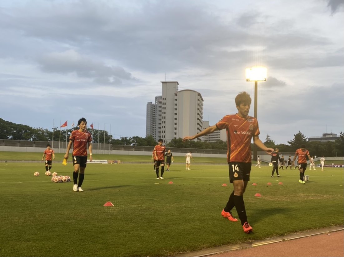 名古屋グランパス Nagoya Grampus S Tweet Ht 名古屋グランパス 0 0 ファジアーノ岡山 各々の場所から後押しありがとうございます 後半も Allfornagoya で一体に よろしくお願いします 天皇杯 Allfornagoya Grampus Trendsmap