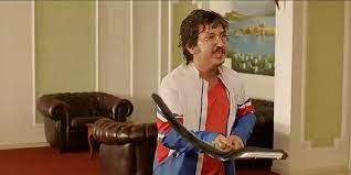 "Çığlıklar, yardım çığlıkları... İlhami abi sen söyle ben başka ilde mi dayak yiyorum?!"