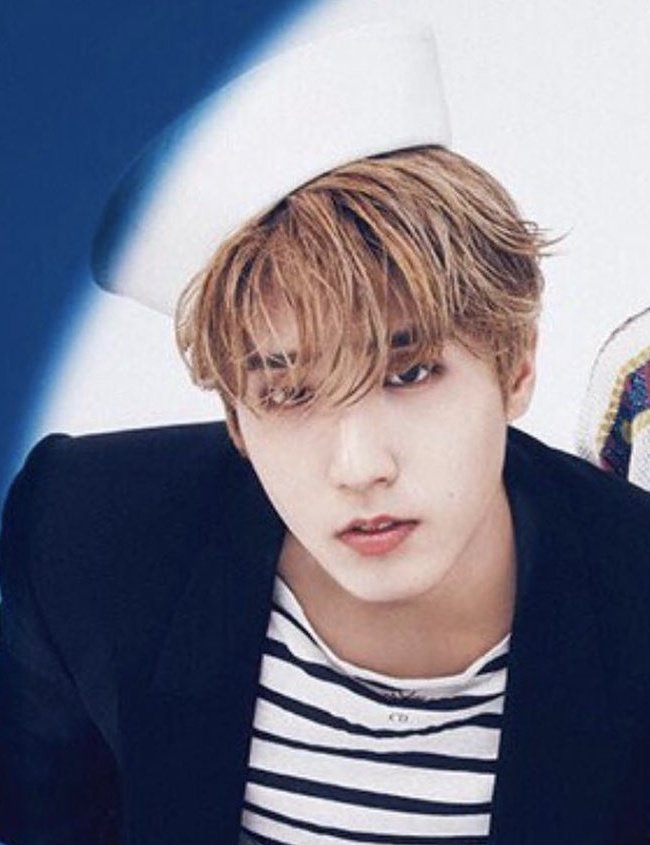 han jisung on his way to end every model's career