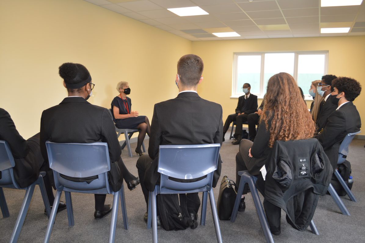 KateGreenSU's tweet photo. It was an honour to open St Thomas More's new 6th form building this week. Thanks to staff, head girl and boy Tara and Daniel, and students who joined the Q and A discussion. I really enjoyed my visit! https://t.co/Chx51Mc2Vu