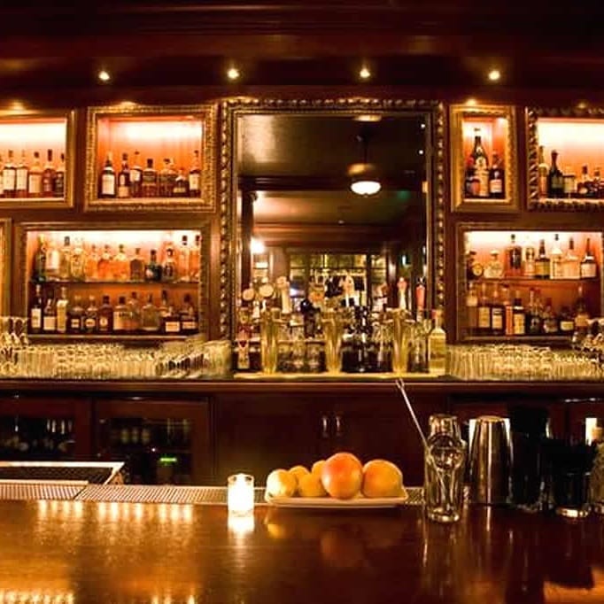 architect_ideas's tweet photo. Stunning Bar Interior Design Ideas

@modern_architect_ideas https://t.co/oCuAML9iPm