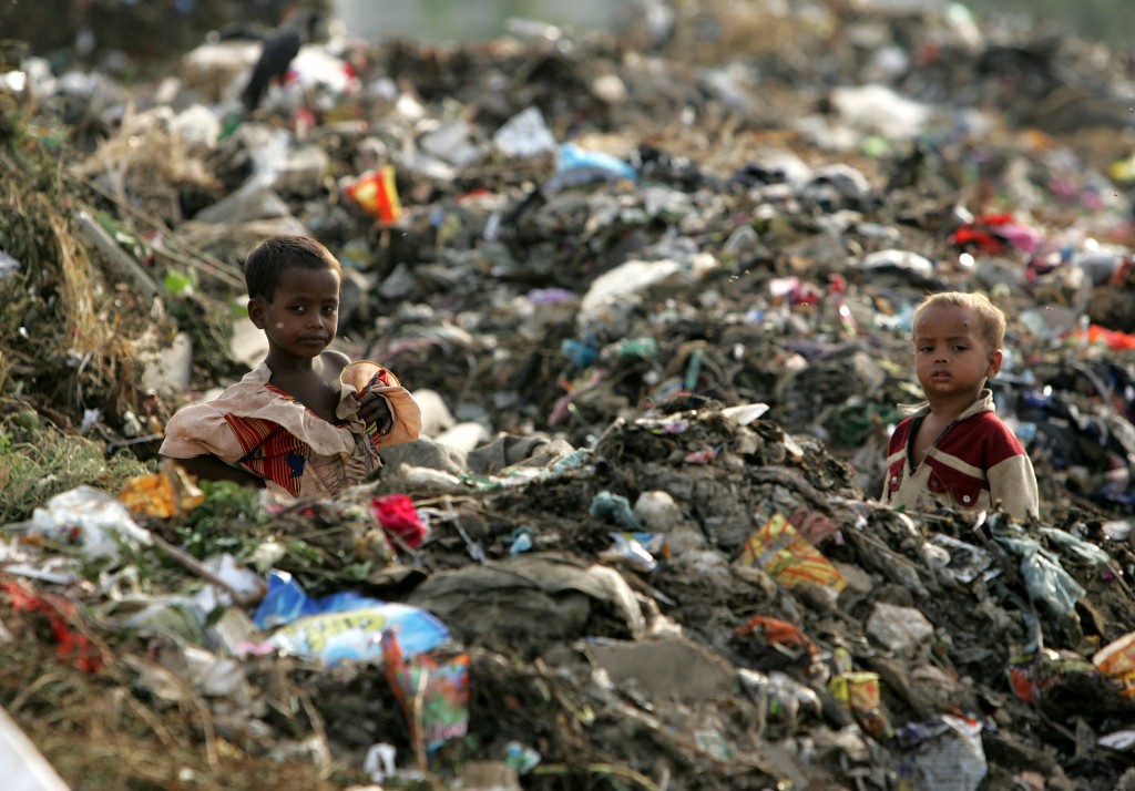 FoundationPankh's tweet photo. Darkest of the place somewhere out of society Apart from dignity, While accomplishing their livelihood, I saw in Slums; Deadly childhood...

#NGO #Pankh #Childeducation #underprivileged #slum #SocialWelfare #growtogether #LifeinSlums #deadlychildhood https://t.co/GtgnDnj5KG