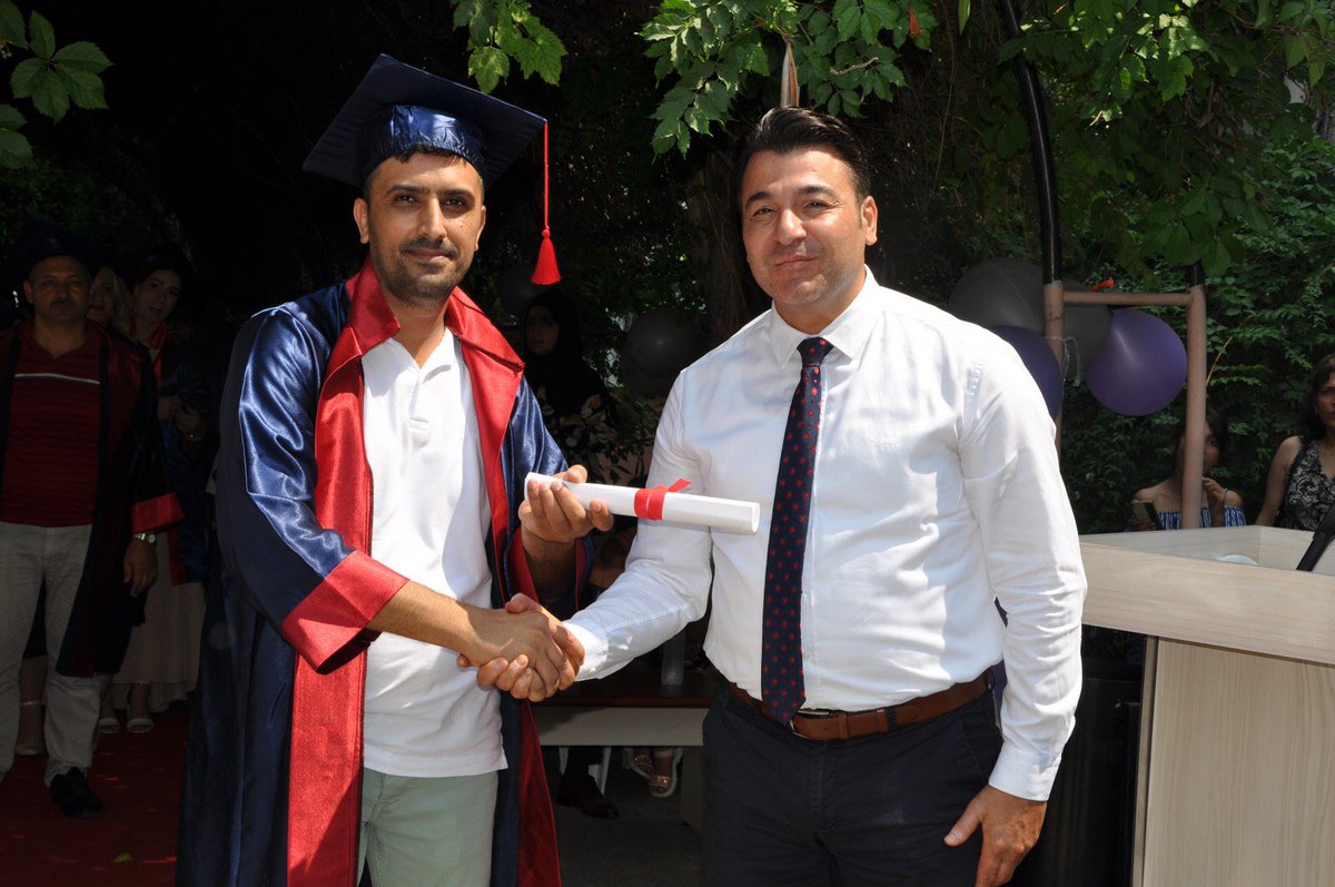 mersinmesem's tweet photo. Mersin Mesleki Eğitim Merkezinde “Diploma Telafi Programı” kapsamında, ustalık belgeleri olan ustalarımıza lise diploma belgeleri törenle verildi.
@ziyaselcuk @aliihsansu_ @AdemKoca46 @OguzhanTulucu @YilmazGUNDOGAN @talatdincer @MersinMEM @aydin_4272 @akgulsuleyman @mersinmesem https://t.co/qSWLJFdgfn