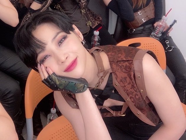 kimyechanpics's tweet photo. https://t.co/j7fqdw8Yl9
