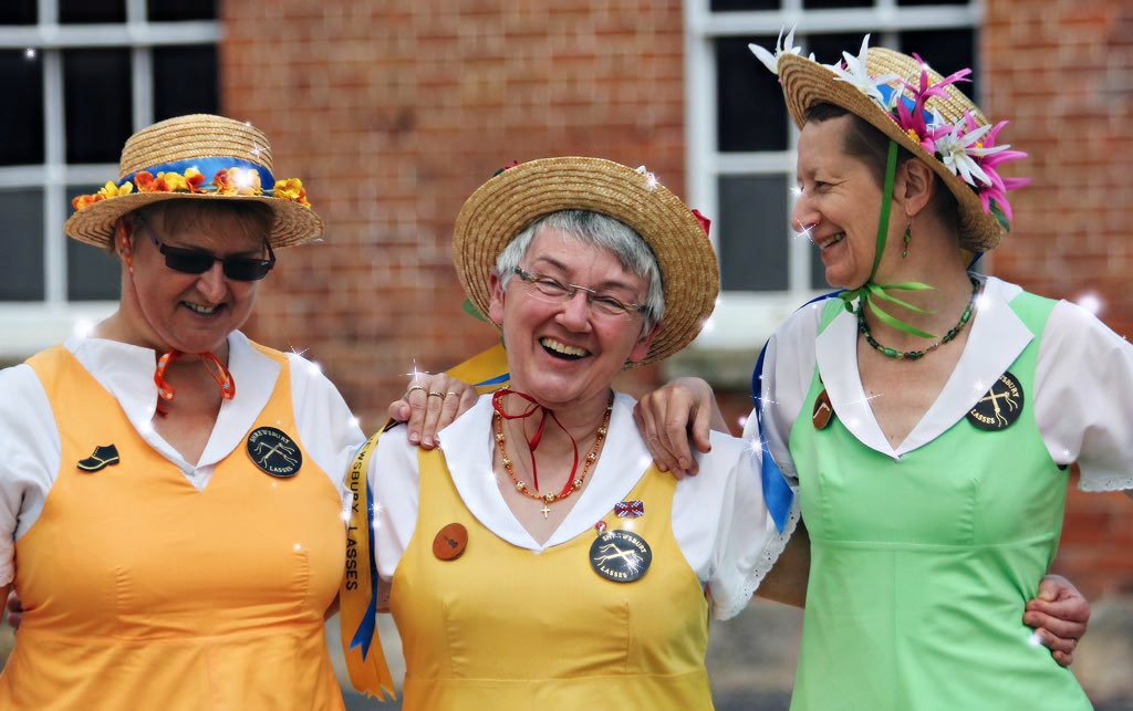 shrewsmorris's tweet photo. Good Morning tweeters. We wish you all a very Happy Wednesday. Sorry we can’t do much more than that. Be careful out there 🥰 https://t.co/1I1ob1Jhms