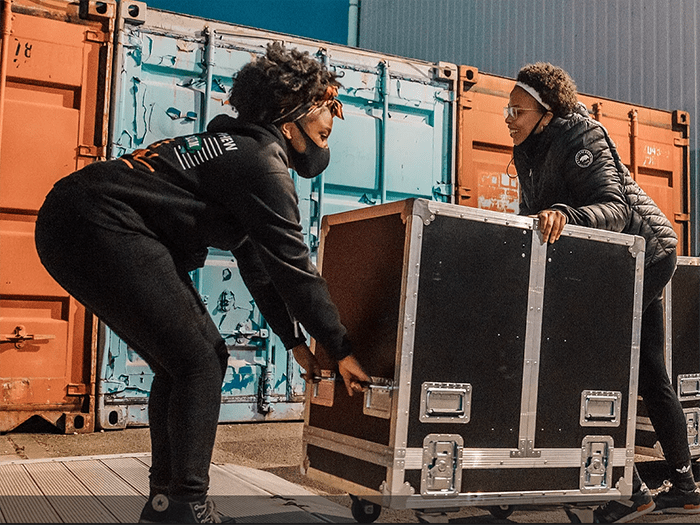 VDCTrading's tweet photo. We proudly support 3T - a live music training initiative launched to provide technical skills specifically for black women wanting to break into the touring industry and founded by Nao and Mura Masa. Read on about this great program thanks to @tpimagazine https://t.co/WA3UMUQIX8 https://t.co/GSrLGtFpqC
