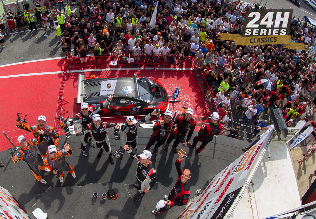 24HSERIES's tweet photo. #24HSERIES |

There are now

5️⃣2️⃣

days until the #24hBCN: https://t.co/o5rTkkUf86

@BarwellMotorSpt took pole for the event in 2016 with the no. 52 #Lamborghini Huracán GT3, and went on to finish 2nd overall: https://t.co/hDYKv24iDS

@jbleekemolen @Circuitcat_eng @osbornejoe https://t.co/ClwFVwqCNZ