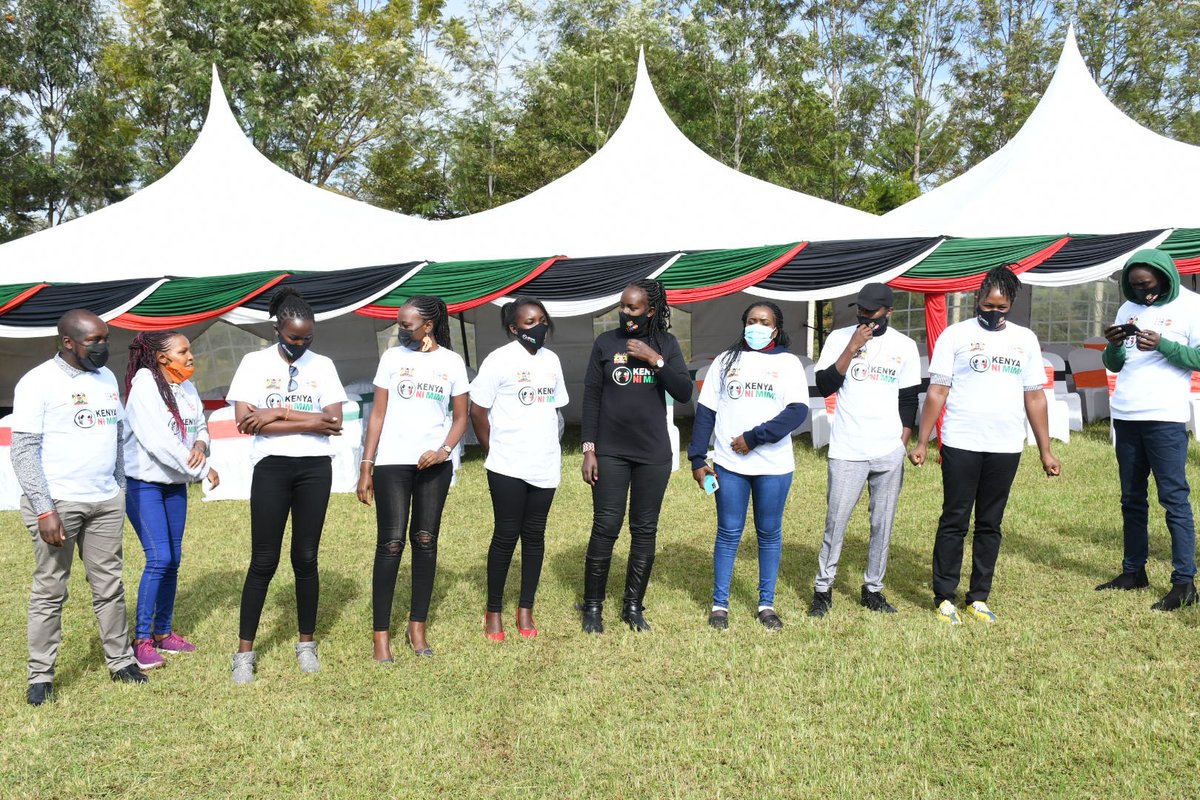 UNFPAKen's tweet photo. "#KenyaNiMimi for us is a platform that has brought the youth together to engage and discuss matters affecting them without fear of being judged " @OleLeshan @PanelUnfpa
Member Narok 

#KNMSouthRiftDialogue 
#VunjaKimya https://t.co/Ia0fE57lg5
