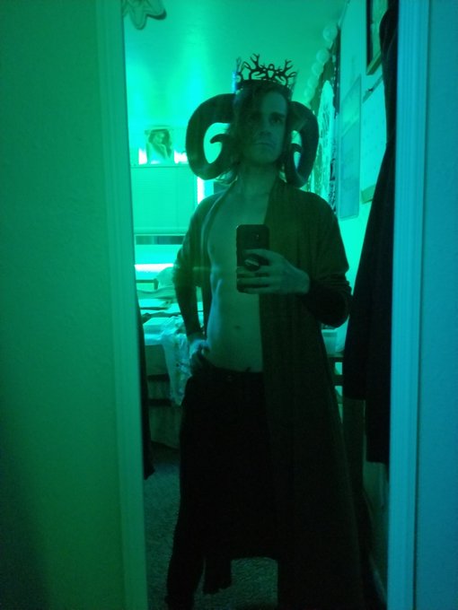 SoyBoy64’s pics and videos