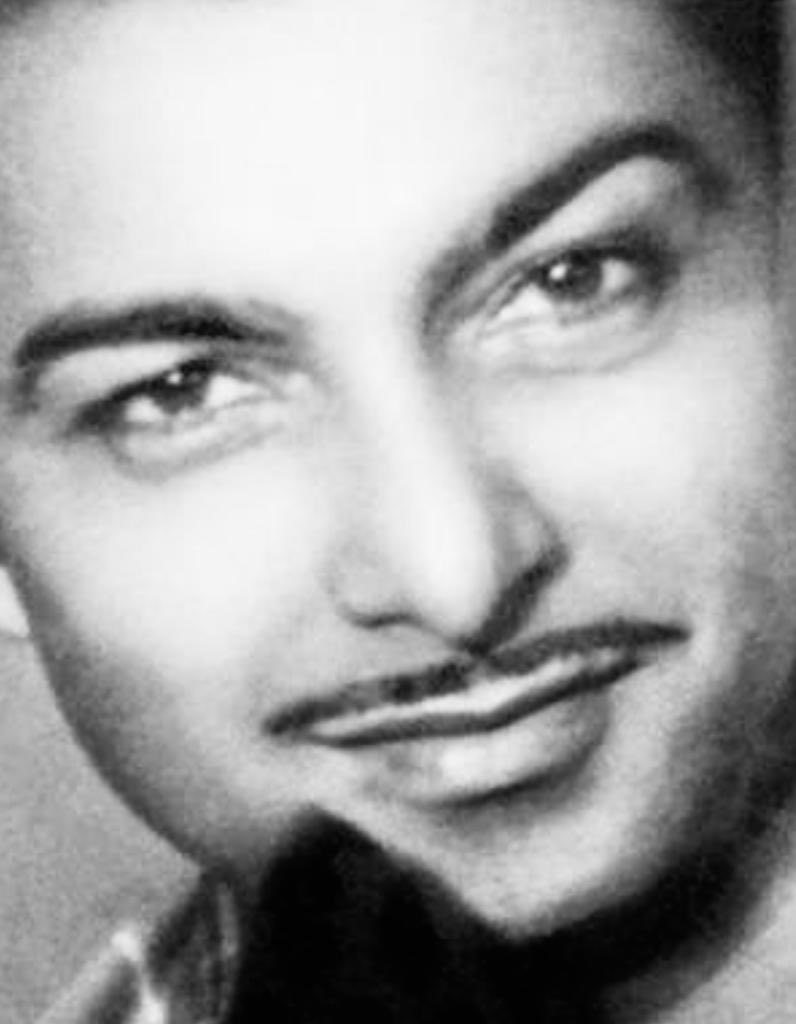 mangeshkarlata's tweet photo. Duniya ke liye Madan Mohan ji great sangeetkar the, mere liye wo mere Madan Bhaiyya the. Aaj unki punyatithi hai.Main unko aur unke sangeet ko koti koti pranam karti hun. https://t.co/5DHuz9TyxK