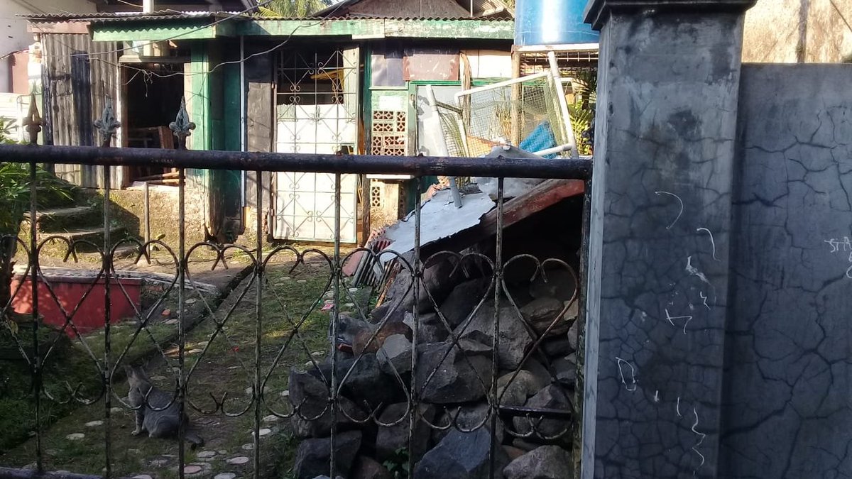 agus_raig's tweet photo. Di jual cepat rumah dan tanah 185 m di kelurahan cisarua Sukabumi... https://t.co/ghzgAl65jG