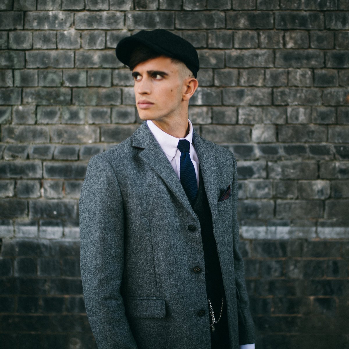 GarrisonTailors's tweet image. Have you seen our tweed suit collection? Take a look and decide which one would look best on you! 

Shop now - bit.ly/2LfMoSc

#garrisontailors #byorderofthepeakyblinders #peakyblinders #mensfashion #menssuit #suit #ukfashion #menswear