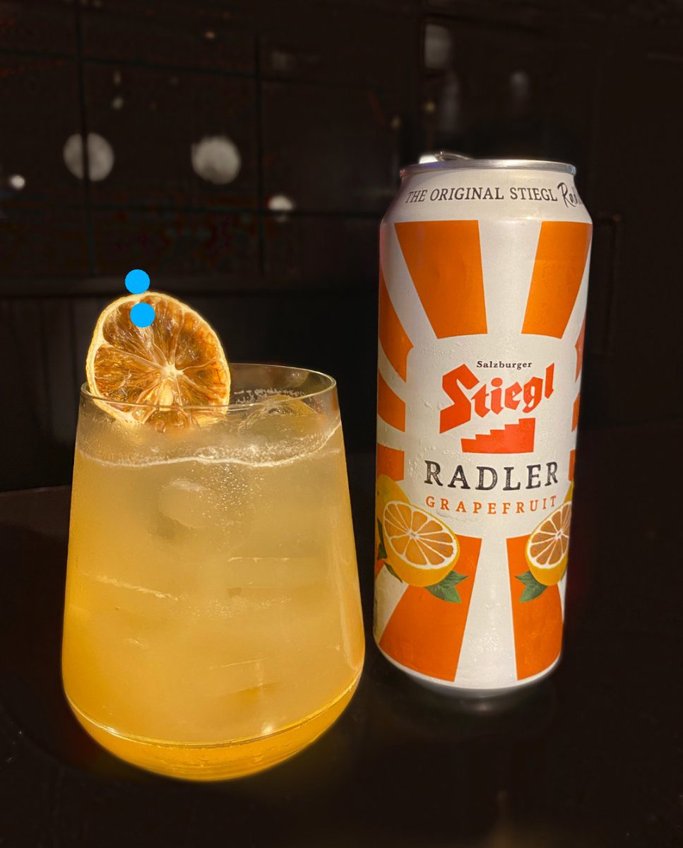 Then there's <a href="/DearneGeddes/">Dearne Geddes</a> w Grapefruit Marker

Makers Mark 
Maple Syrup 
Lemon Juice 
Ginger
Stiegl Grapefruit Radler
Dehydrated Lemon wheel

You can win a £250 night out if your beer cocktail is better than these...
euroboozer.co.uk/radler-comp
(3/3)