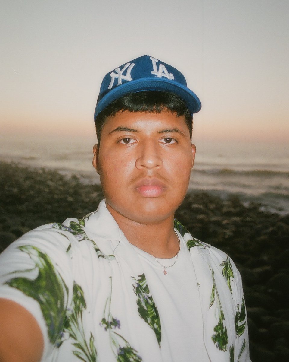Eddie_Silva32's tweet photo. late but #PortifolioDay  i hope you like, enjoy!

the shots                                    the shooter https://t.co/6bFvwD9N17