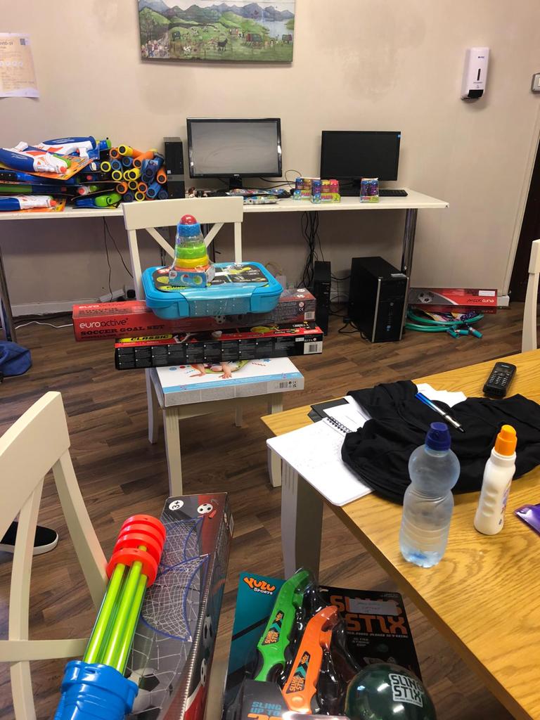 SSideTravellers's tweet photo. STAG's Children &amp; Young Peoples Programme delivering toys for a Play Day! https://t.co/W2v7KSxbB9