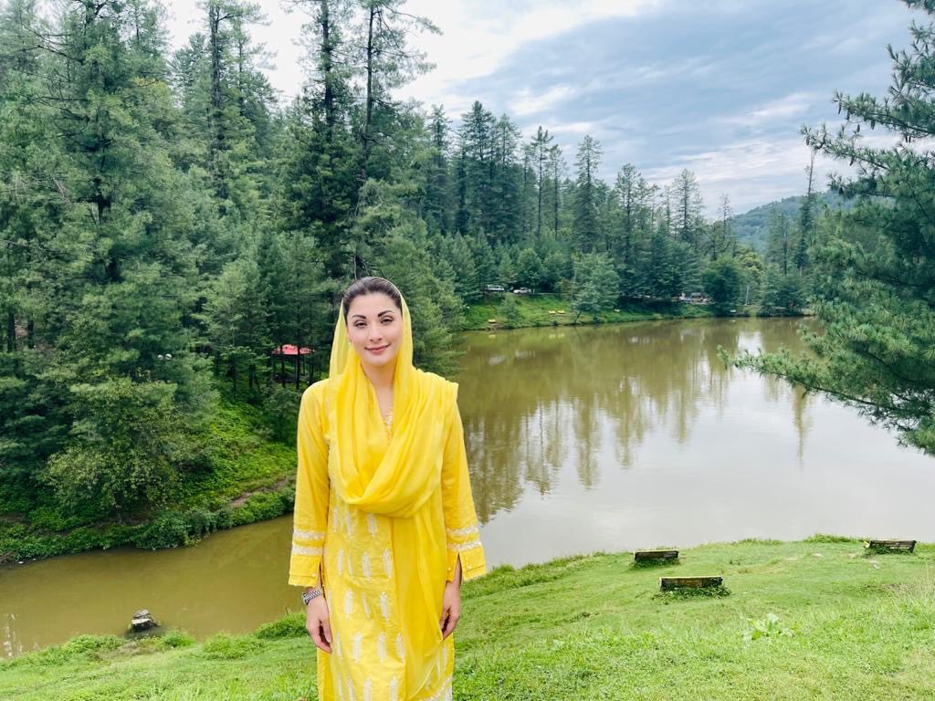 My Kashmir is breathtakingly, jaw-droppingly beautiful. Relishing every minute. Banjusa Lake.