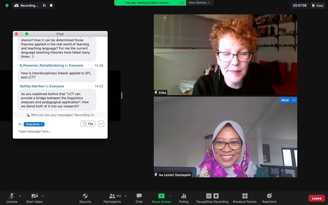 balaibahasaUPI's tweet photo. Sesi tanya jawab dengan pembicara Erika Matruglio, Ph.D., dalam presentasi "More Than The Sum of Its Parts: The Power of Interdisciplinary, Collaborative Educational Research"

14th Conference on Applied Linguistics

#conaplin #conaplin14 #conaplin2021 #balaibahasaupi https://t.co/JJaboIuxyc
