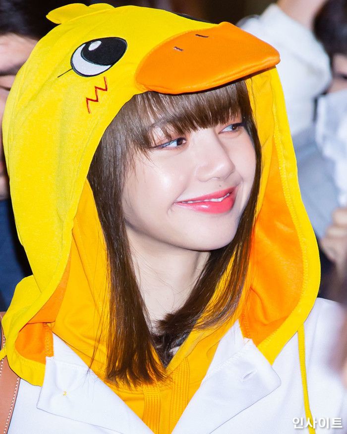 Annyeong aku chia 
baru bikin akun lgi nih
Need fambest 
Mutualan rt/like
Fambest dm/komen 

Dm aku kebuka kok, ayo jadi temen aku😸

#roleplayer #roleplayeraccount #roleplayerindo #roleplayerkpop #roleplayerindonesia #rpkpop