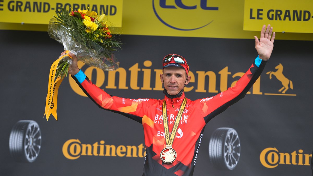 ContiUK's tweet photo. WIN a replica @LeTour stage winner's medal. 🚴‍♂️🗼🇫🇷🎖️ 
Think you know who's going to win the final stage❔ Enter your prediction in the comments below. 👇 Winner to be drawn at random from all correct guesses. Entry deadline 12pm - 18th July

#tourdefrance #TDF #cycling #Paris https://t.co/x7HriQ5GFR
