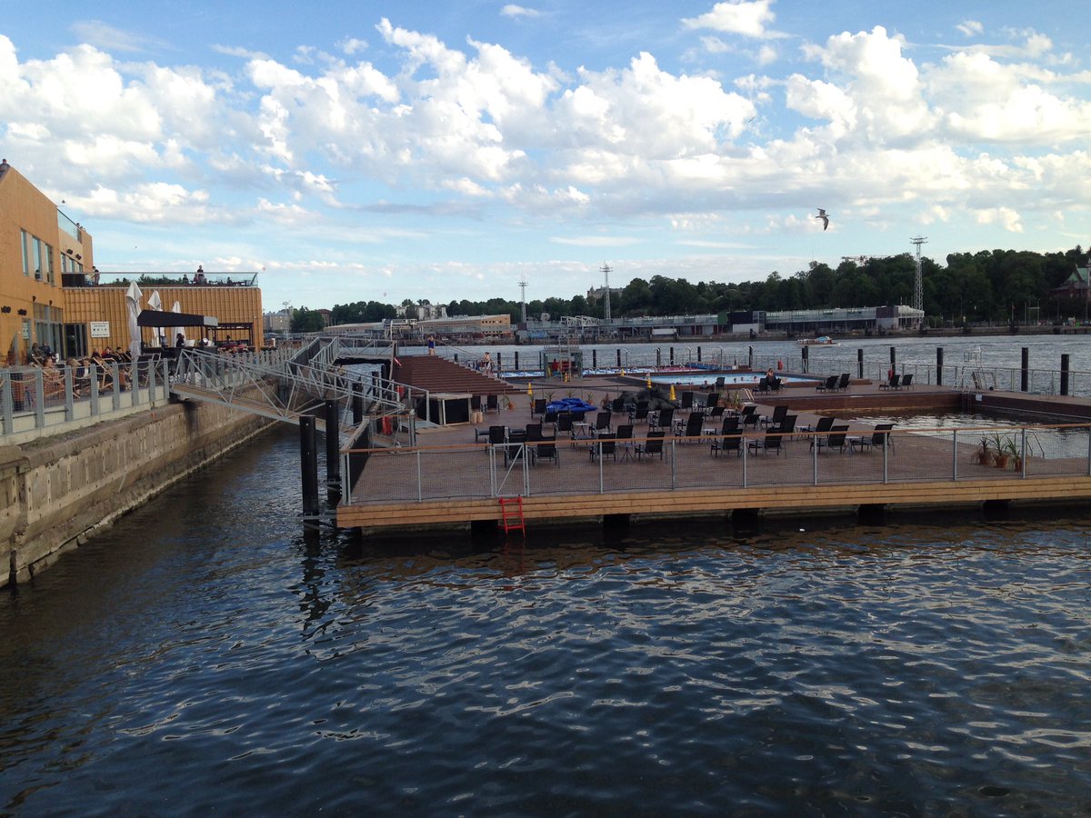 Dreaming of places to swim and this harbour front pool in Helsinki was a lovely spot - more heaven swimmy than hell sinky in fact… https://t.co/rbvMY06tla