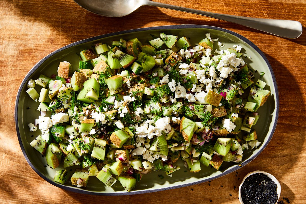 Food52's tweet photo. βThe best salad you've ever eaten in your lifeβ from @BegumNadiya #GeniusRecipes https://t.co/ajBx2mzcgy https://t.co/MEUjnKLrzY