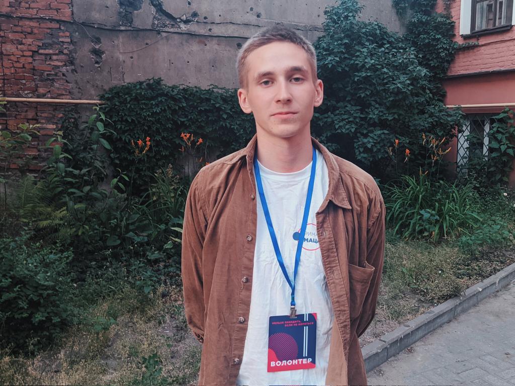 Новый день - новый разговор с членом нашей команды! 

Сегодня это Антон Юров - тот самый, который играл с дедушками в парке в шахматы на подписи.

Читать тут
t.me/matsapulina/63