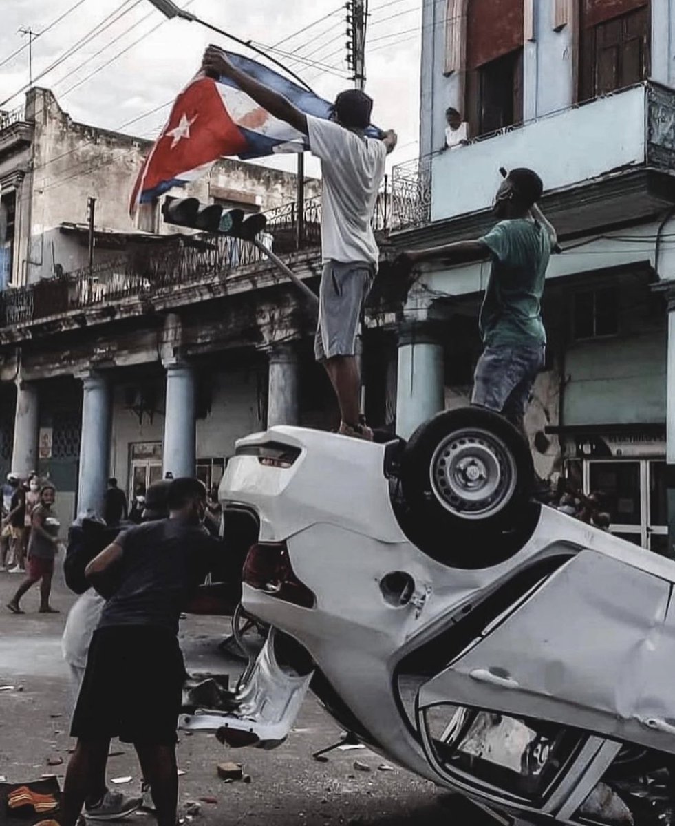 Cubans are not asking for food, they are asking for FREEDOM. Their voices need to be heard CLEARLY. #SOSCuba 🙏🇨🇺