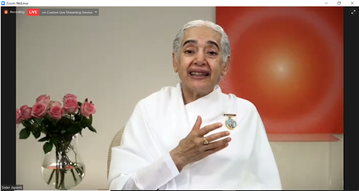 TheBmpa's tweet photo. “A strong mind isn’t stubborn. It is the mind that is able to function in the right way at the right time.” BK Sister Jayanti simplified ‘mental strength’ at the #TeamBMPA #ImpactSession.
Watch her spiritual prescription at https://t.co/OuJRHIhaVu. https://t.co/MfNp5zz5eF