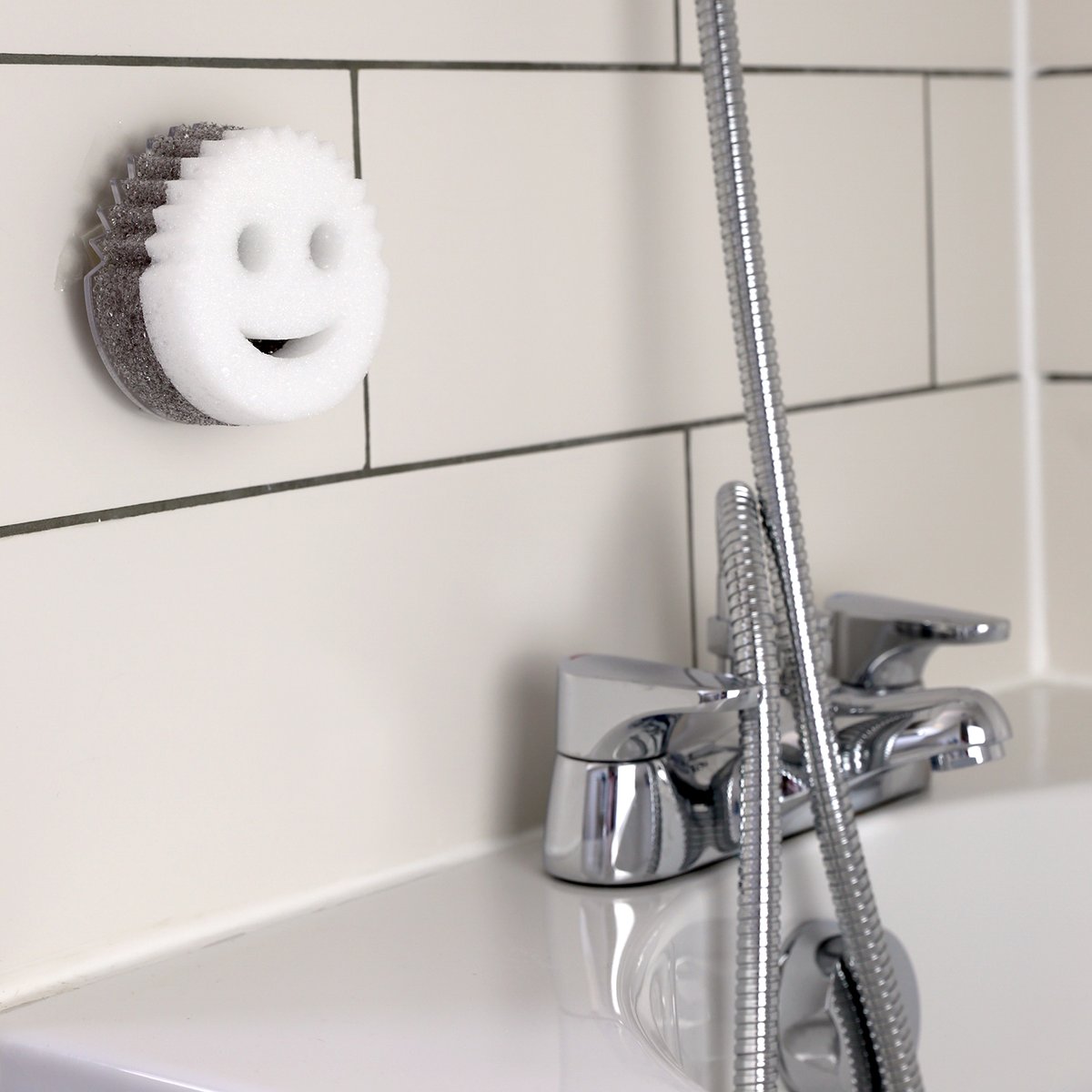 scrubdaddy_uk's tweet photo. Who knew a sponge could look so good 😍 #ScrubMommy #StyleCollection #Grey #Bathroom #Clean #Cleaning #Hinching #Hinchers #MrsHinch #Home #Tiles https://t.co/e8u5lPknyA
