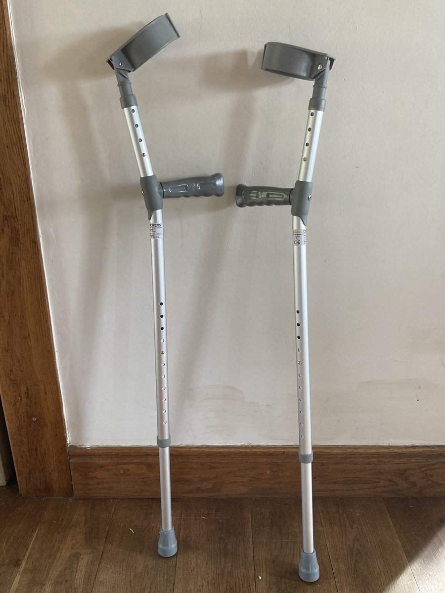 emmagillradio's tweet photo. Going to be spending a few weeks with these guys!
Tennis 🎾 injury
Fractured foot 🦶🏻 Sprained ankle
Thanks to @RCHTWeCare West Cornwall Hospital #Penzance for the care #nhs
#nopartying #injuryalert https://t.co/amndZHod3u