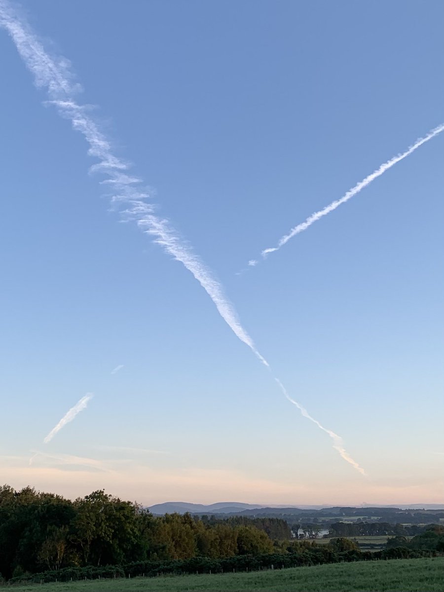 sarahdavidson4's tweet photo. @WindyWilson88 Lovely morning in Castle Douglas 🏴󠁧󠁢󠁳󠁣󠁴󠁿🏴󠁧󠁢󠁳󠁣󠁴󠁿 https://t.co/AWwErxMbmw