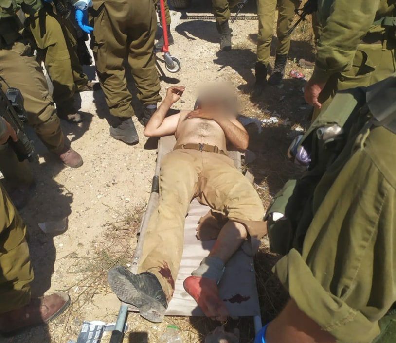 fakhrifadzli's tweet photo. Seorang pengembala kambing di Beita, Nablus ditembak oleh Tentera Israel kerana 'tidak mematuhi arahan untuk berhenti'.

Jika anda hidup di bawah rejim Israel anda akan ditembak dahulu sebelum disoal siasat.

Nyawa manusia atau nyawa haiwan tidak ada beza pada mereka. #SaveBeita https://t.co/x3JmXtGj7B
