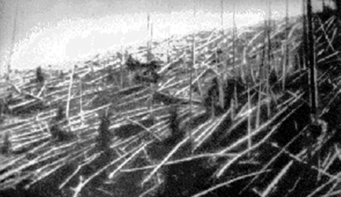 ParsecAstro's tweet photo. ¿Conocés al Evento Tunguska? ☄️

Fue la explosión de un meteoro en la atmósfera terrestre ocurrida en la región de Tunguska (Siberia) hace más de 100 años.

Algunos detalles del evento todavía son un misterio!
👇👇👇👇
https://t.co/T3Gt1394n1 https://t.co/lKI4BZKGUv