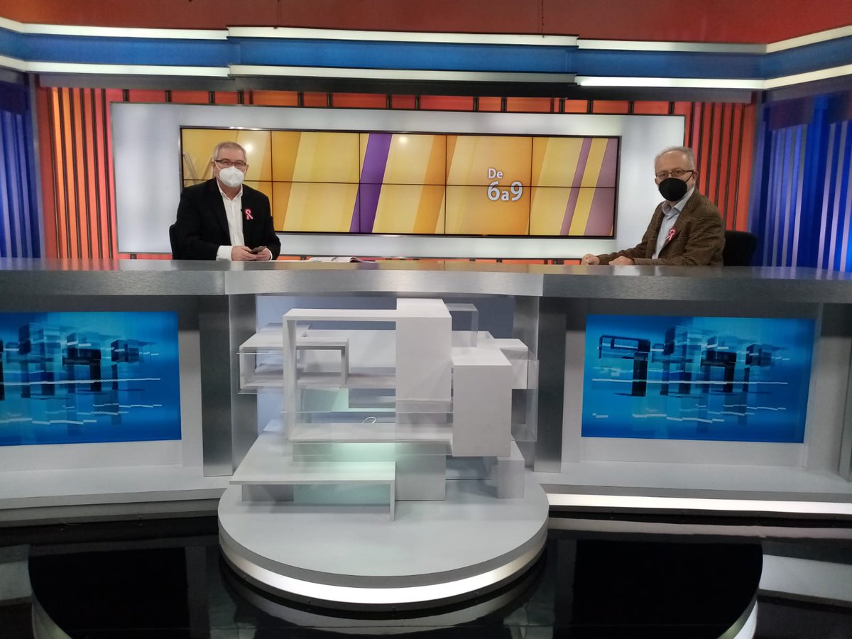 ReVerdeSer3's tweet photo. Un mensaje claro de tranquilidad y defensa de la institucionalidad, vea la entrevista completa al economista y líder de @ReVerdeSer3, @ChavezPolitica 

https://t.co/b3eJDHGuQ5 https://t.co/BeUi0S6RFb