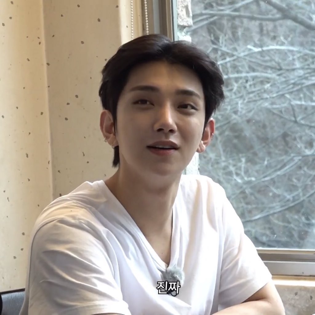 gomsprings's tweet image. ✨main werewolf online✨

bersama saya, pacar joshua hong sebagai ibu moderator (pic sebagai pemanis) (mohon jangan naksir)