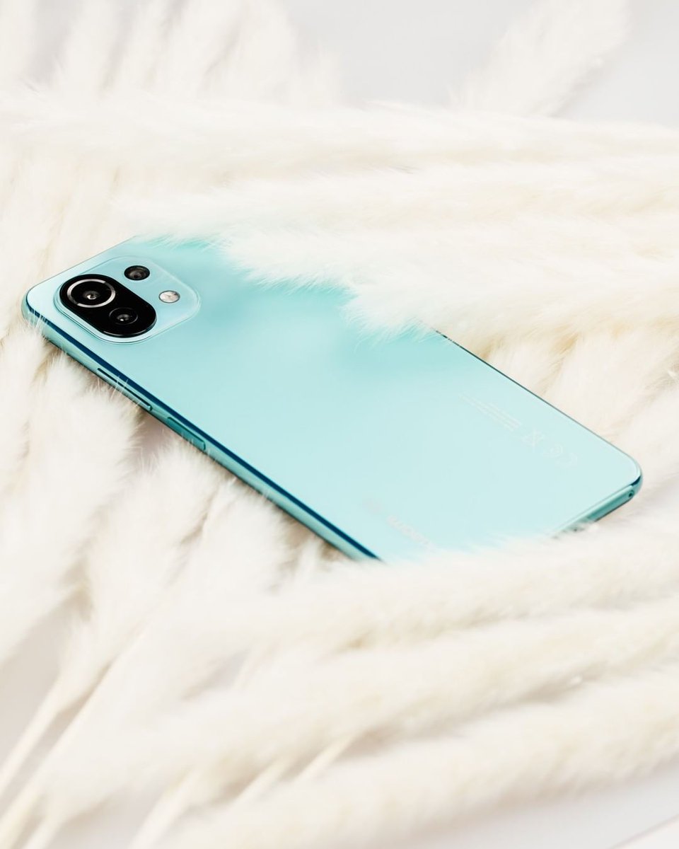 ¡Los colores más bonitos los tienen el Mi 11 Lite 5G! 💛💚

Ya disponibles en color amarillo y verde menta para que puedas presumir de teléfono este verano 🌫

Disponible en nuestra Mi Store y en nuestra web (ENVÍO GRATIS EXPRESS de 1-3 días laborables)👇

bit.ly/3ipSq03