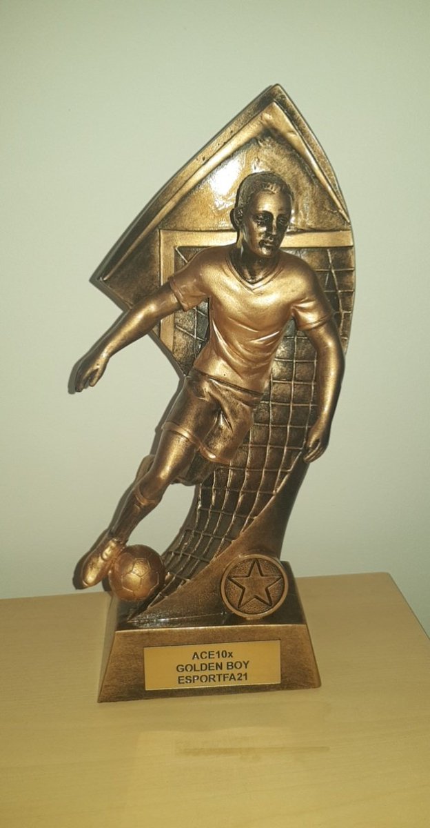 Ace (@ace10x) on Twitter photo Ballon D'or x Golden Boy <a href="/eSportFA_FR/">ESPORT FOR ASSOCIATIONS</a>
Merci à @RR237_ <a href="/xMario7_/">FDA_Mxrio 💚🤍</a> et <a href="/FDAEsport/">FDA ESPORT</a> Ballon D'or x Golden Boy <a href="/eSportFA_FR/">ESPORT FOR ASSOCIATIONS</a>
Merci à @RR237_ <a href="/xMario7_/">FDA_Mxrio 💚🤍</a> et <a href="/FDAEsport/">FDA ESPORT</a>