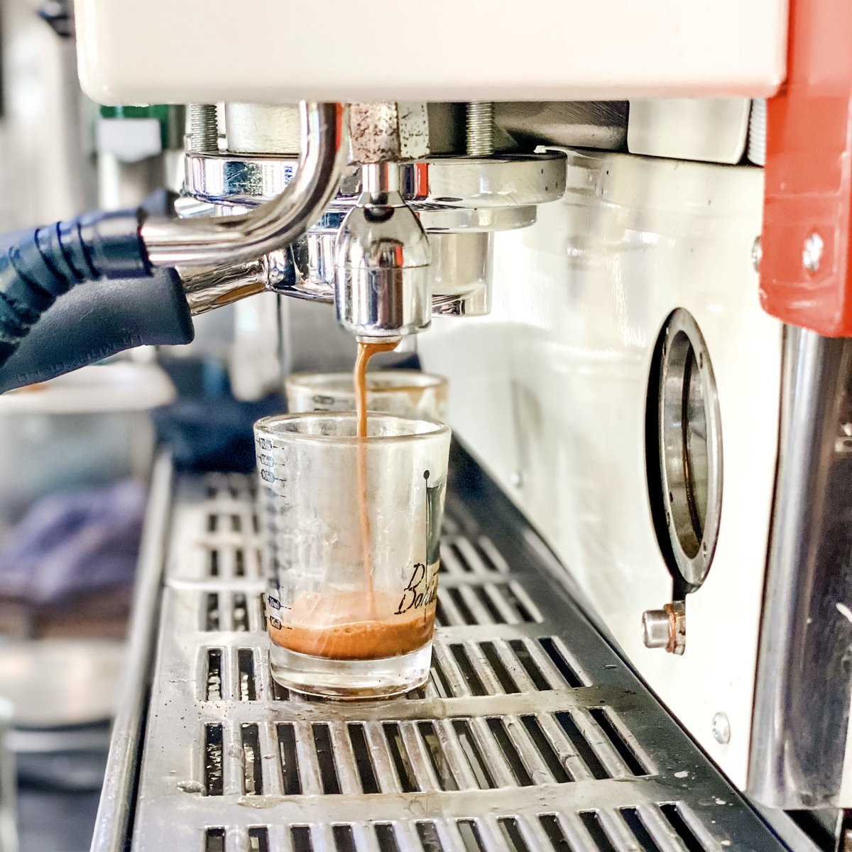 ohmcoffee's tweet image. Gooood morning! We’re rocking the regular schedule this week so today through Friday you’ll find the Ohm Truck at the Napa Roundabouts (First &amp;amp; California) til 12pm, and Saturday we’ll be at the Napa Farmers Market. What can we make for you?