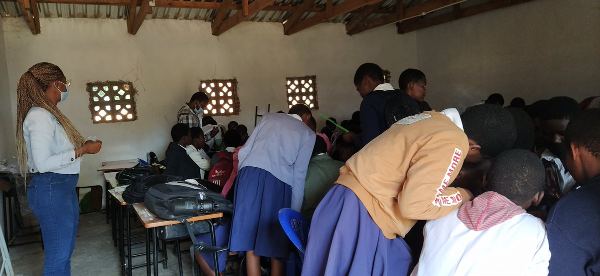 stem4kidz1's tweet photo. Today,60 students from STEM4KIDZ club at Chigumula CDSS were taught engineering project basics by our volunteers. A lot of team work was displayed as they also used this knowledge in building a bridge using materials STEM4KIDZ received from the Institute of Mechanical Engineers. https://t.co/EBBtBmbpIR