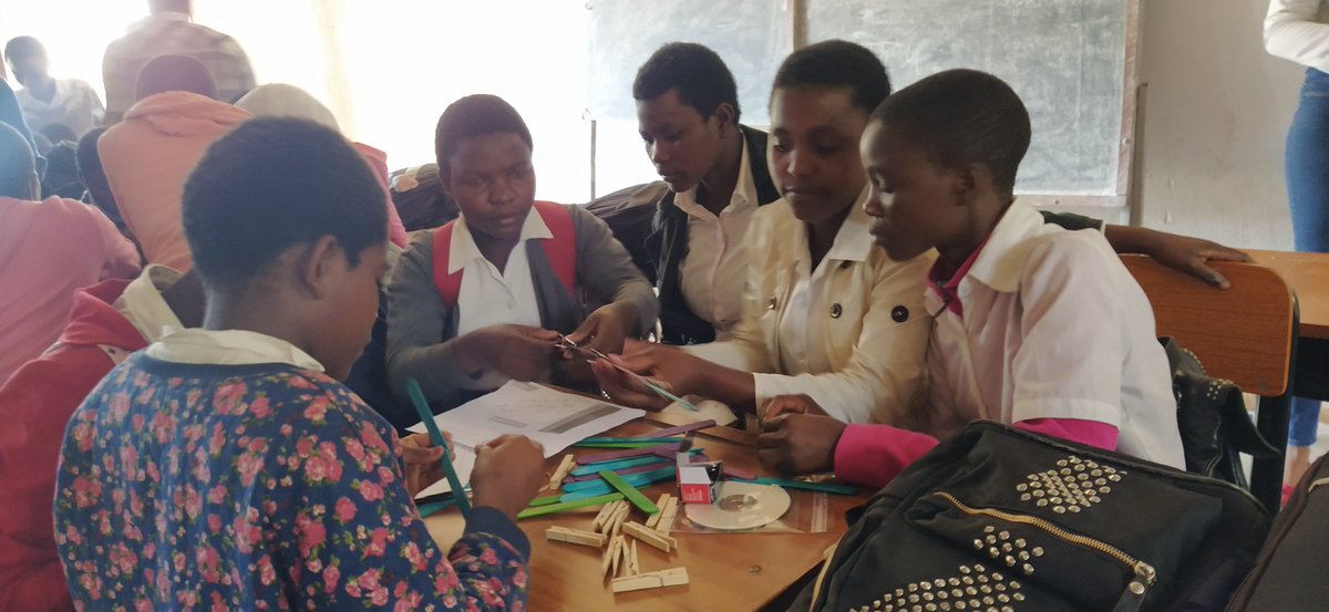 stem4kidz1's tweet photo. Today,60 students from STEM4KIDZ club at Chigumula CDSS were taught engineering project basics by our volunteers. A lot of team work was displayed as they also used this knowledge in building a bridge using materials STEM4KIDZ received from the Institute of Mechanical Engineers. https://t.co/EBBtBmbpIR