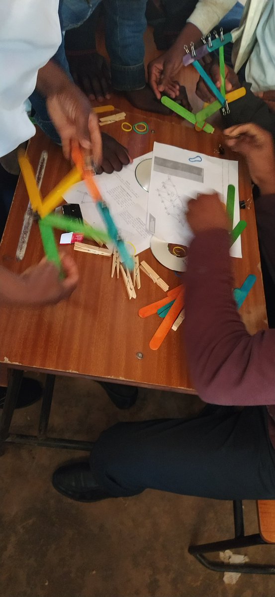 stem4kidz1's tweet photo. Today,60 students from STEM4KIDZ club at Chigumula CDSS were taught engineering project basics by our volunteers. A lot of team work was displayed as they also used this knowledge in building a bridge using materials STEM4KIDZ received from the Institute of Mechanical Engineers. https://t.co/EBBtBmbpIR