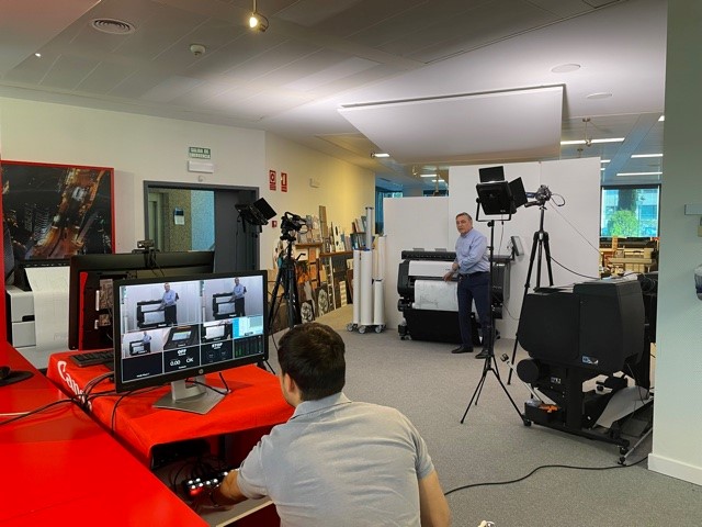 CanonEmpresa's tweet photo. Nuestras soluciones cada vez más cerca ¿Aún no conoces nuestro showroom? Ahora tienes la posibilidad de hacerlo virtualmente, realizamos demostraciones interactivas y personalizadas.Y si prefieres visitarnos presencialmente, estaremos encantados de recibirte en nuestro Showroom https://t.co/0o3StJVHDV